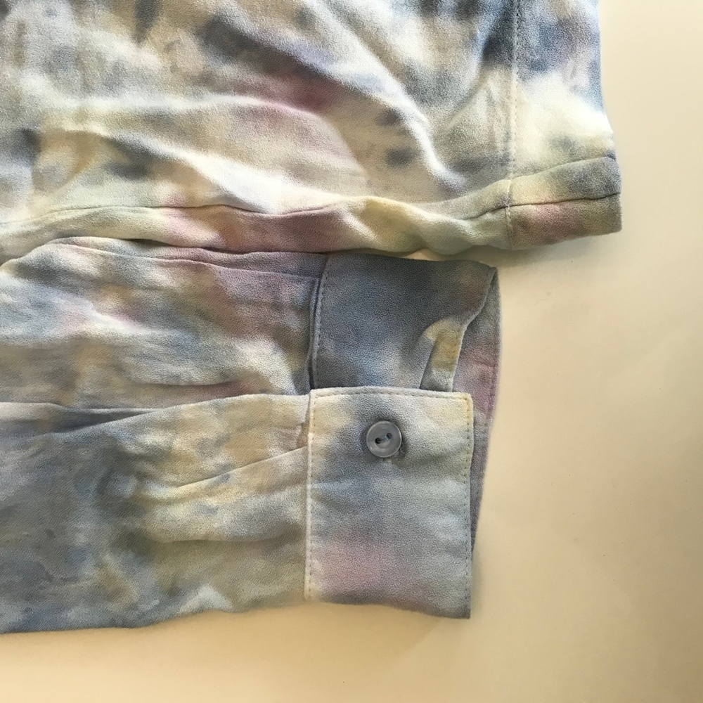 NWT Young Fabulous & Broke Tie Dye Faux Wrap Top - Picture 11 of 13